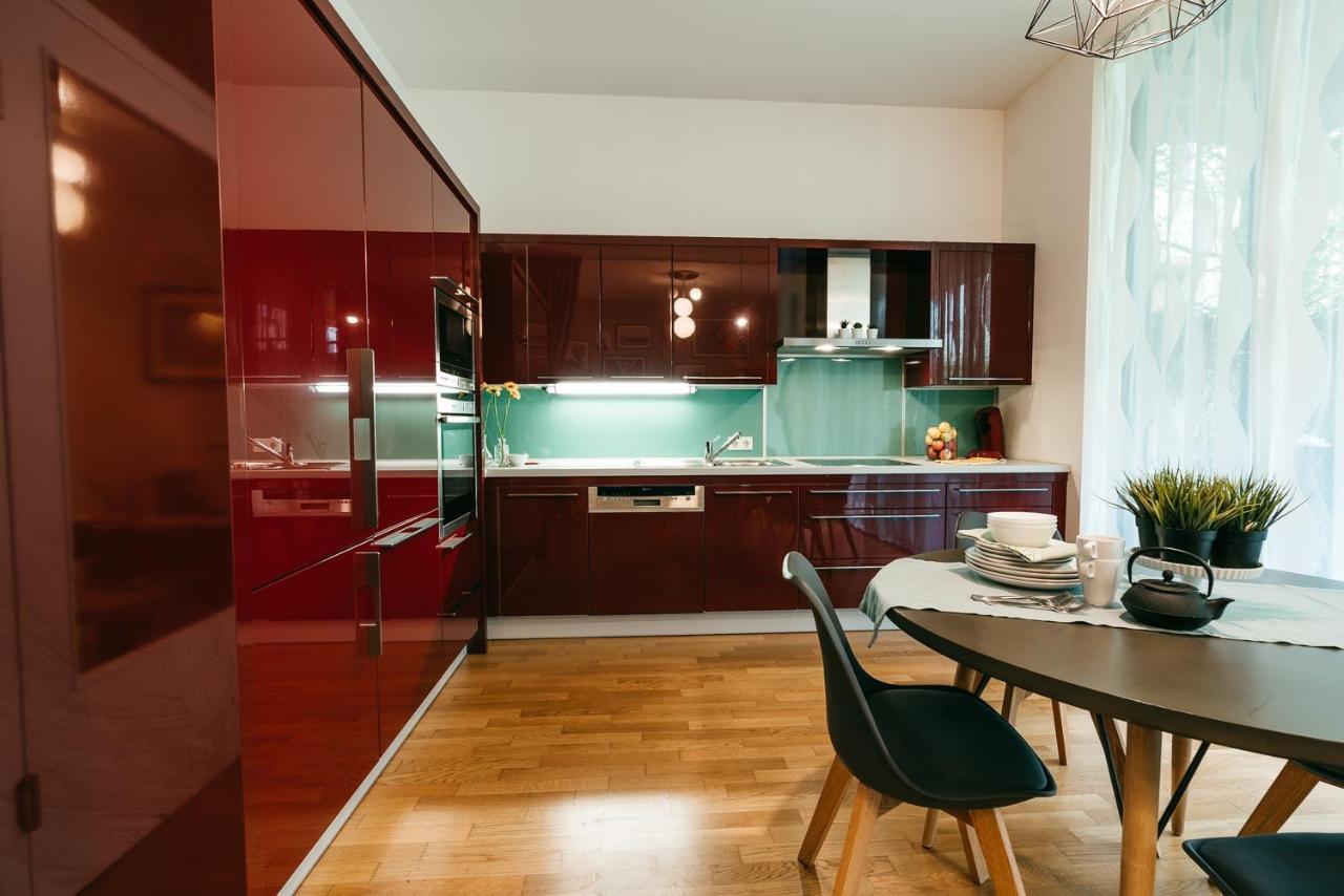 Luxury Downtown Appartement Mit Garage Graz Eksteriør billede